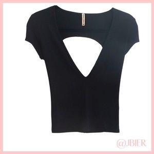 Emma & Sam Short Sleeve Black Top